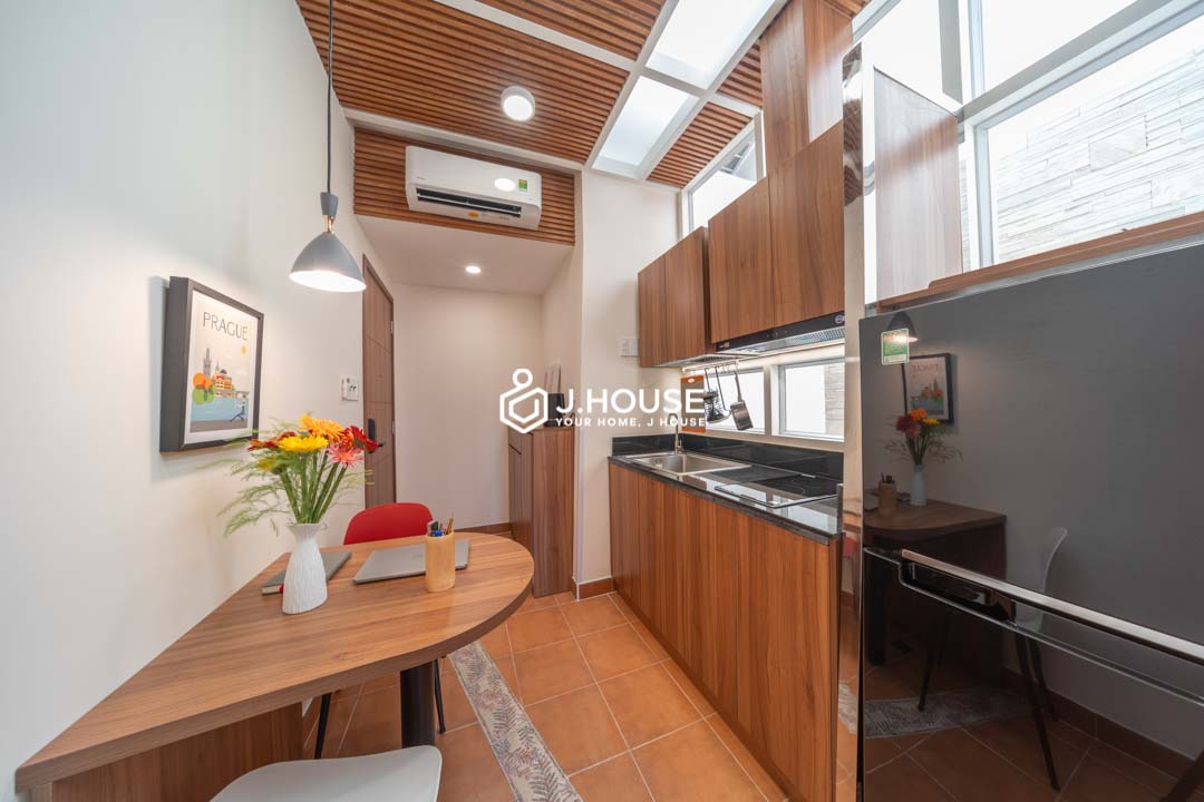 Modern 1 bedroom fully furnished apartment for rent in District 4, HCMC-4
