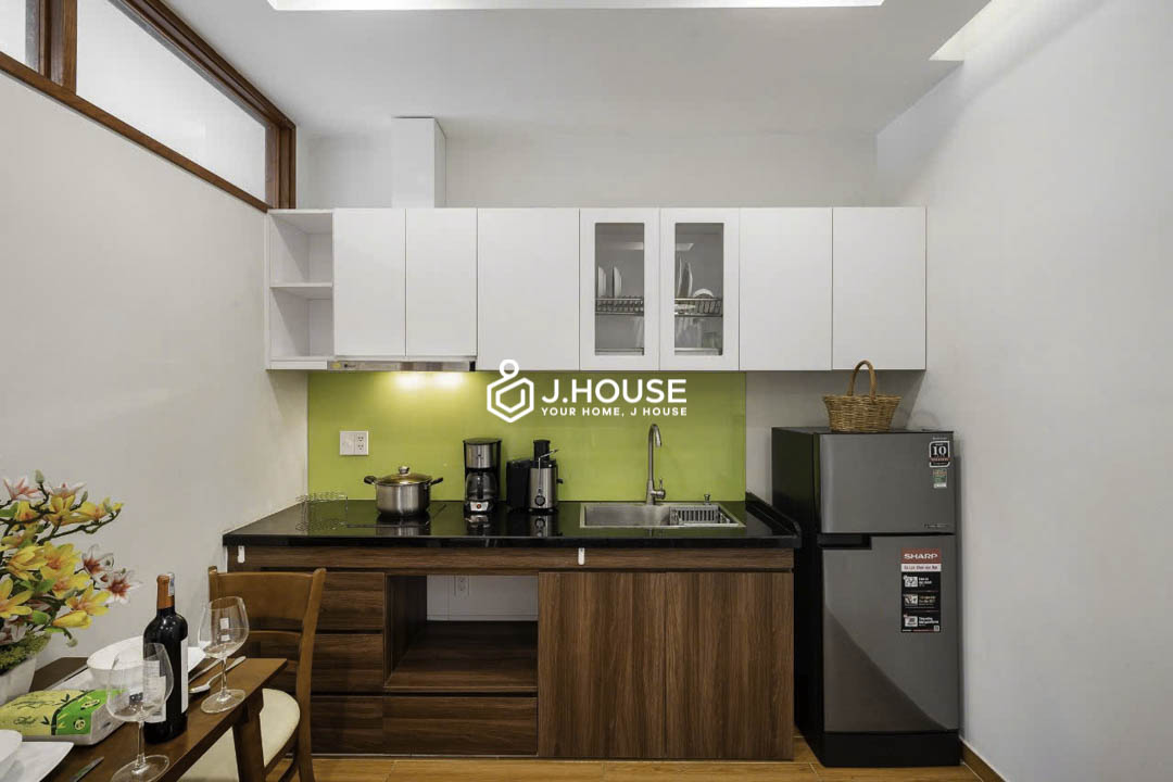 Modern 1BR Apartment with Balcony for Rent in Binh Thanh - Full House-5