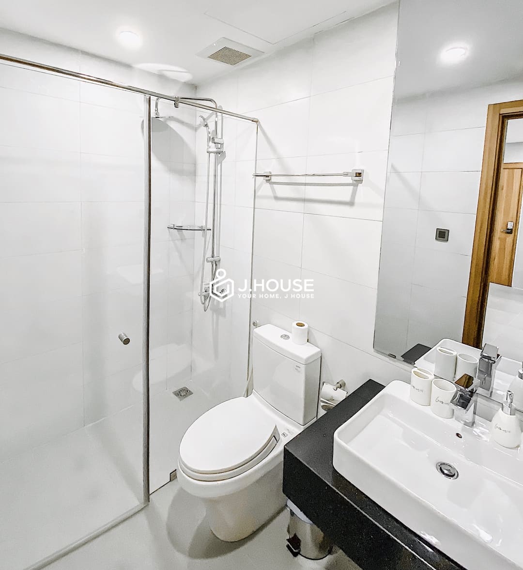 Modern 2-br apartment for rent in Phu Nhuan District - Lumos Apartment