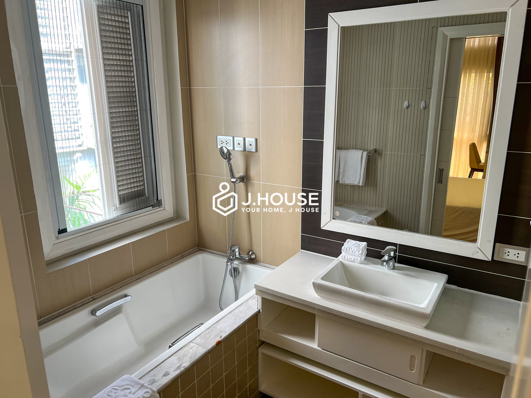 Modern 3-bedroom villa for rent in Thao Dien, District 2, HCMC