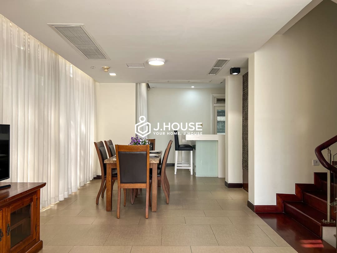 Modern 3-bedroom villa for rent in Thao Dien, District 2, HCMC