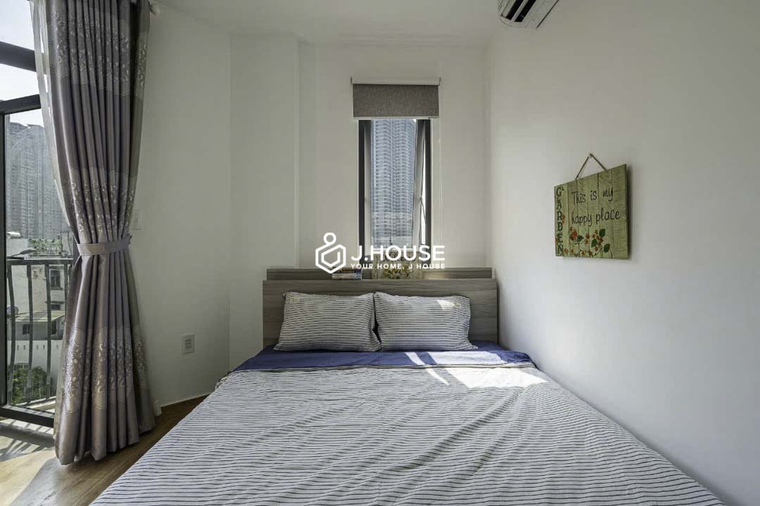 Modern Balcony Studio Apartment for Rent in Binh Thanh - Full House-0