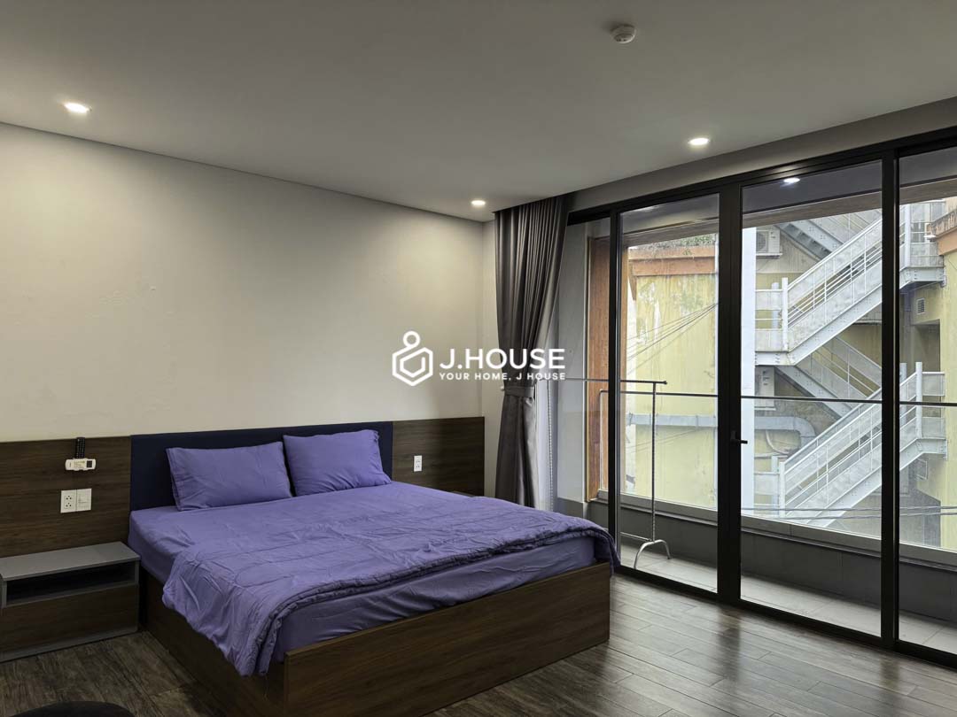 Modern & Bright Studio Apartment for Rent at AV House D3-0
