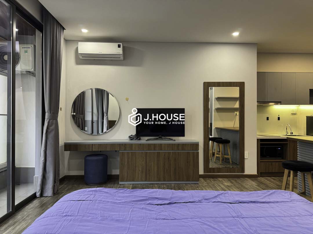 Modern & Bright Studio Apartment for Rent at AV House D3-2 (2)