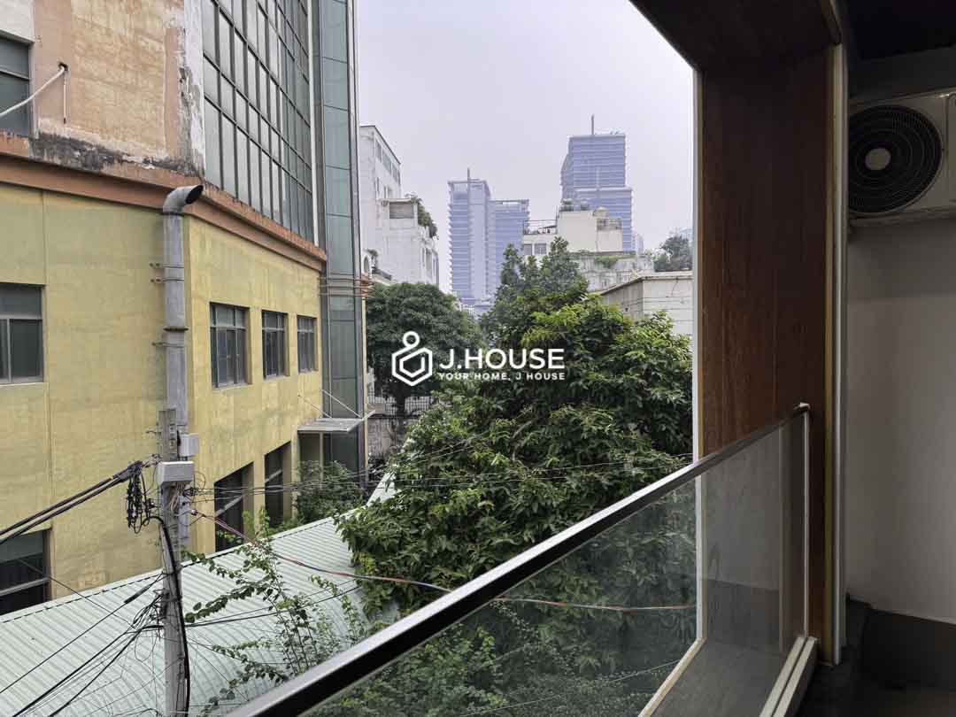 Modern & Bright Studio Apartment for Rent at AV House D3-3