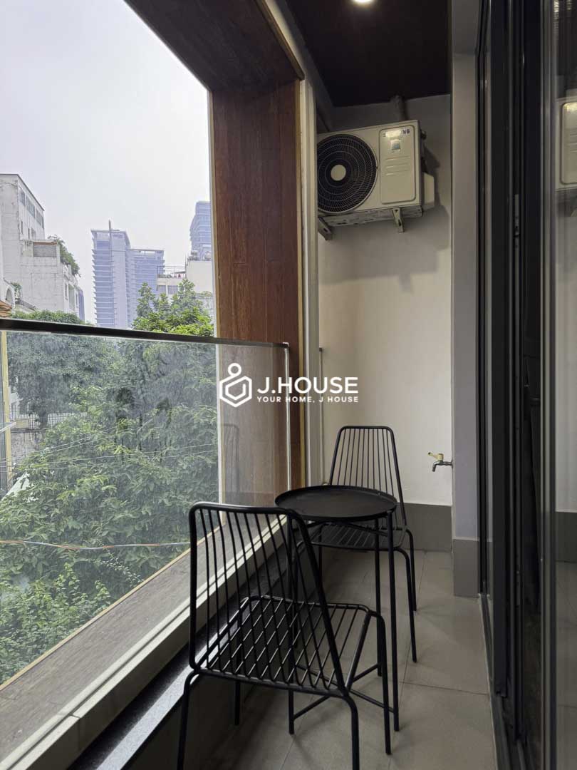 Modern & Bright Studio Apartment for Rent at AV House D3-4