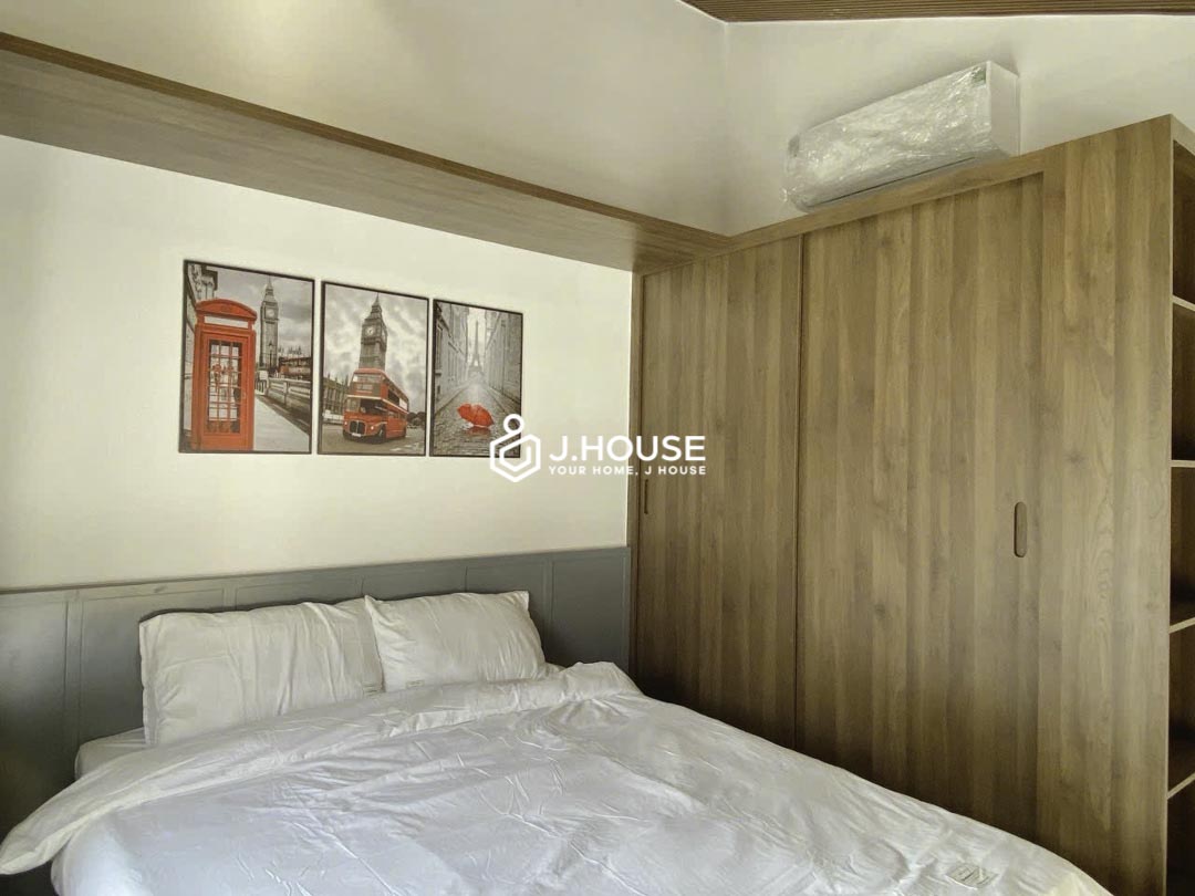 Modern Loft Apartment for Rent in Tan Binh District - Homes Sense-4