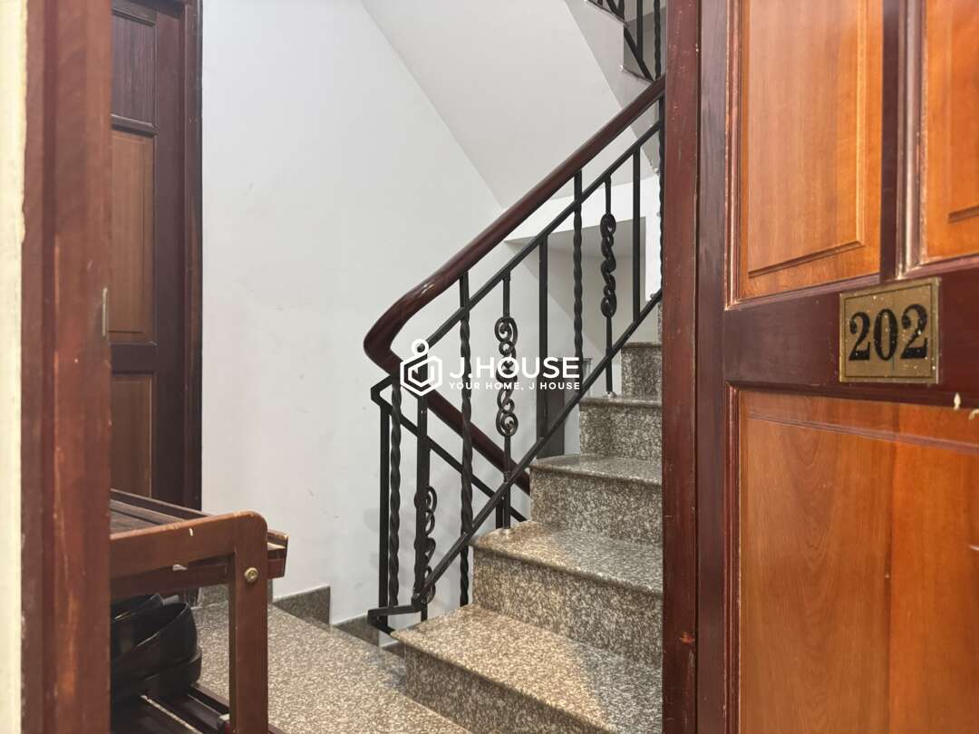 Modern & Quiet Studio for Rent in District 1 Infinity Apartment-13_result