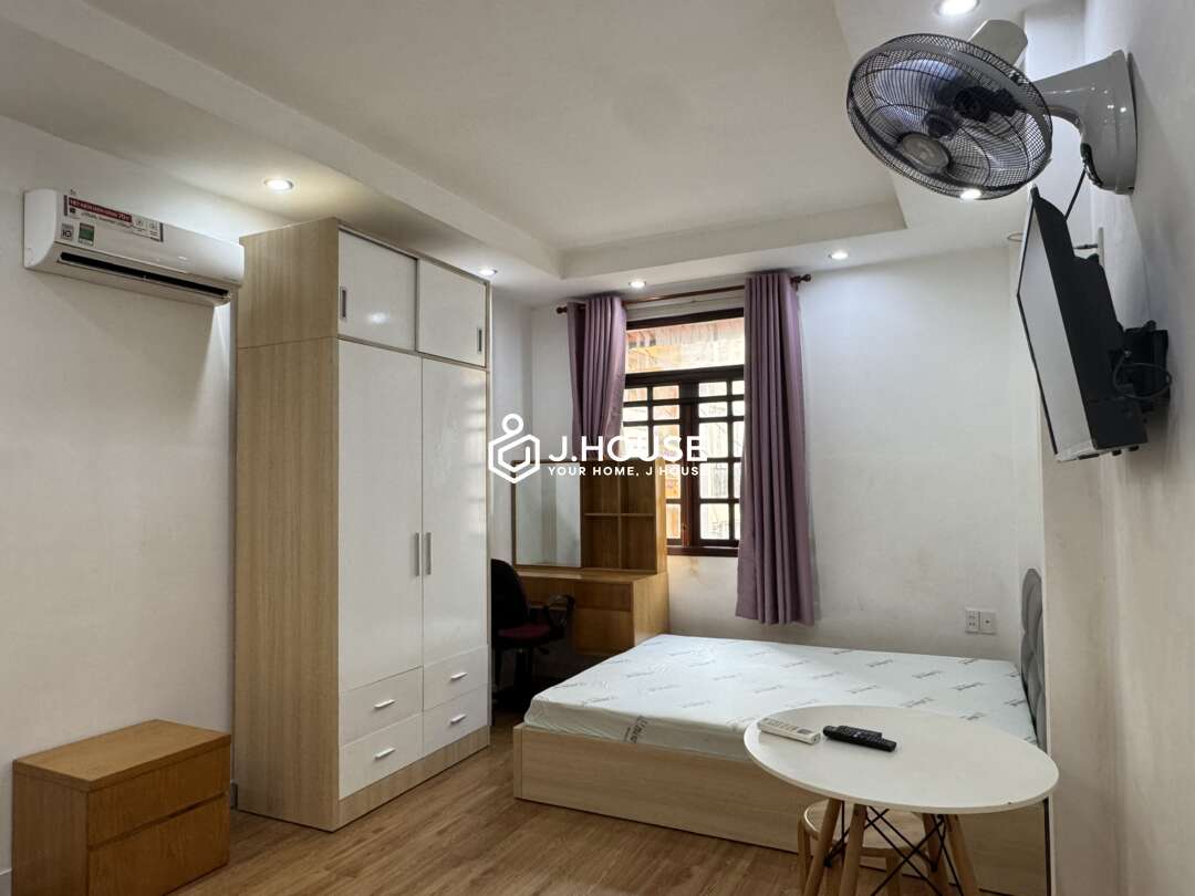 Modern & Quiet Studio for Rent in District 1 Infinity Apartment-1_result