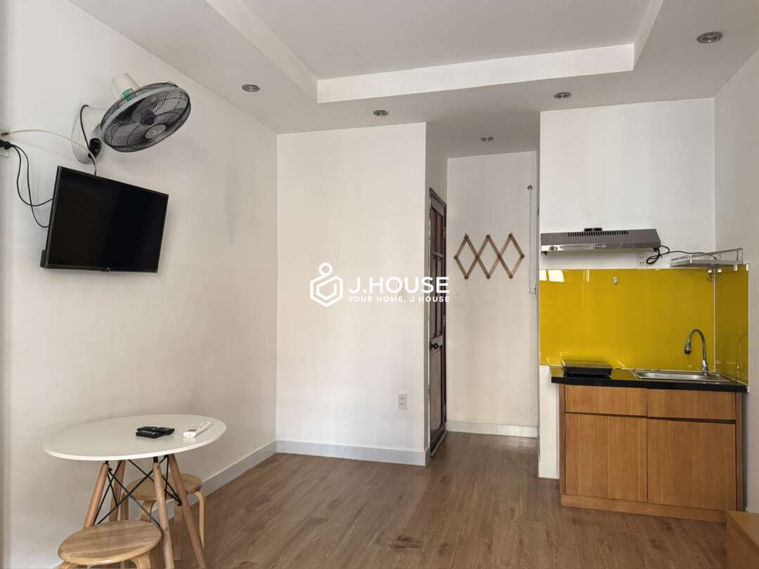 Modern & Quiet Studio for Rent in District 1 Infinity Apartment-6_result