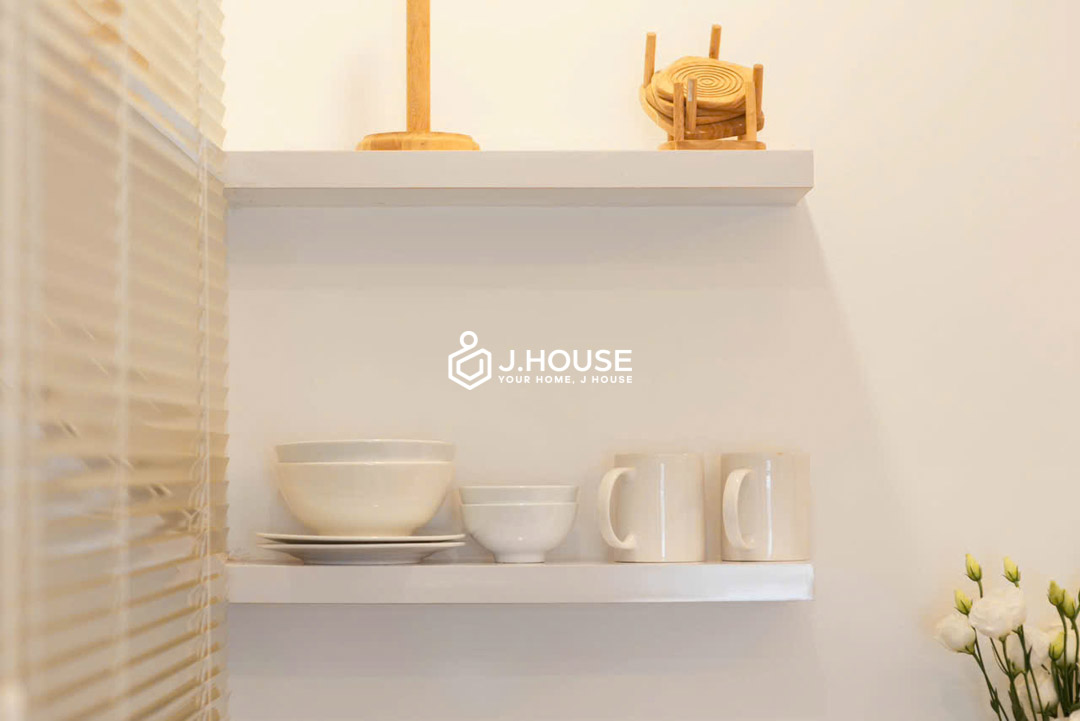 Modern Serviced Studio for Rent in District 1 Center - QT Apartment-16