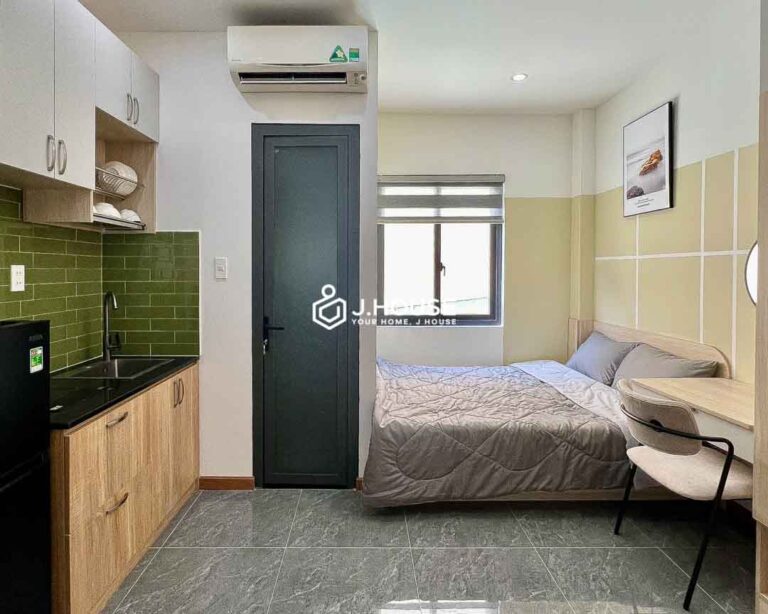 Modern Studio Apartment for Rent in District 1 Ben Thanh