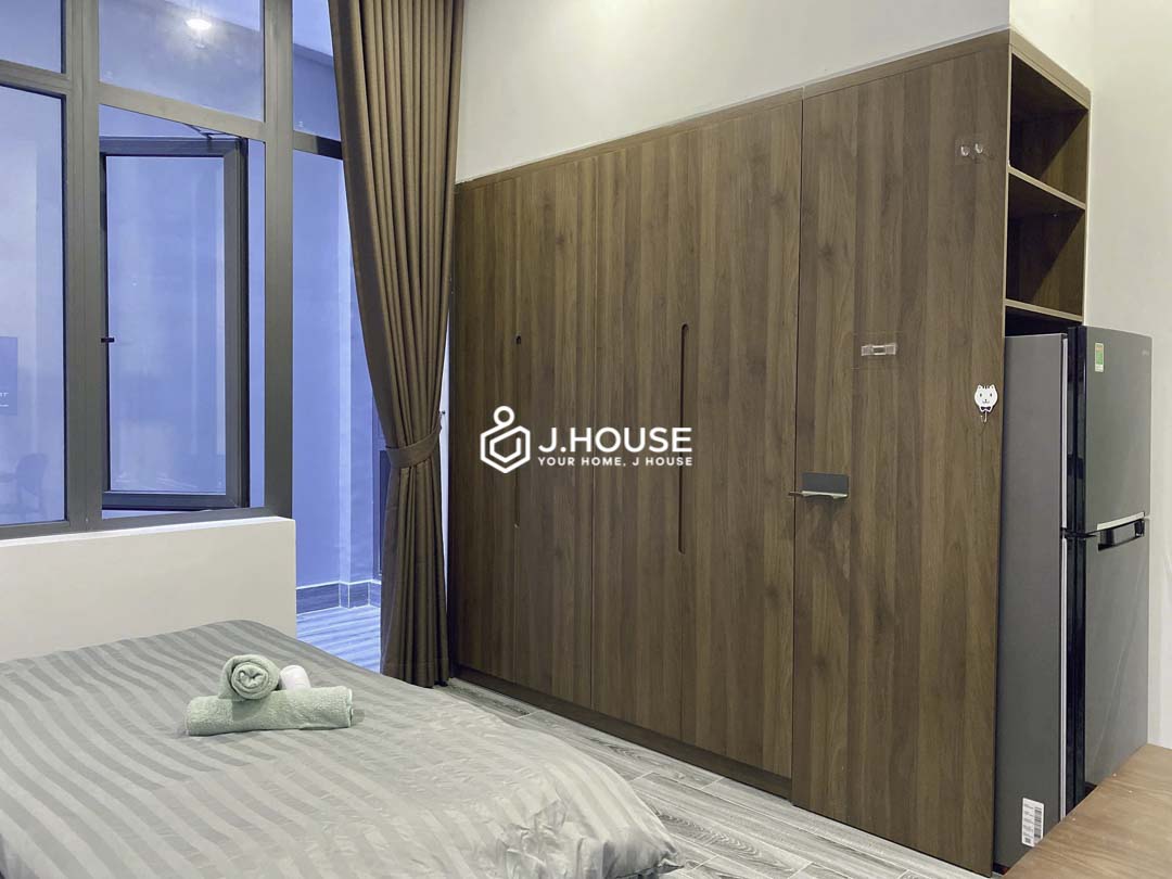 Modern Studio Apartment in Tan Binh near Airport - Homes Sense-4