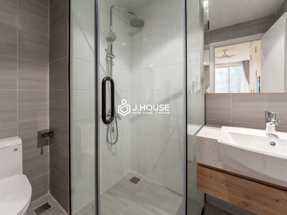 Modern Studio Apartment in Thao Dien D2 with Private Washer - The Family-4