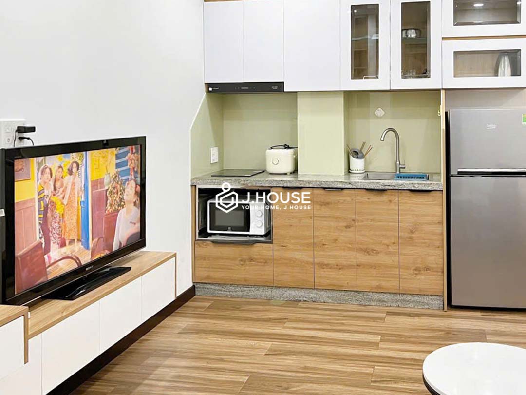 Modern Studio for Rent in Phu Nhuan District - Riverside House-5