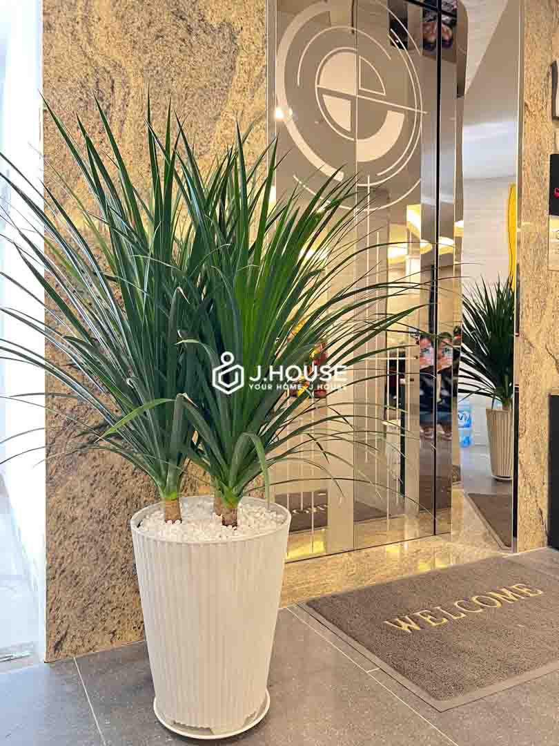 Modern Studio for Rent in Phu Nhuan District - Riverside House-8