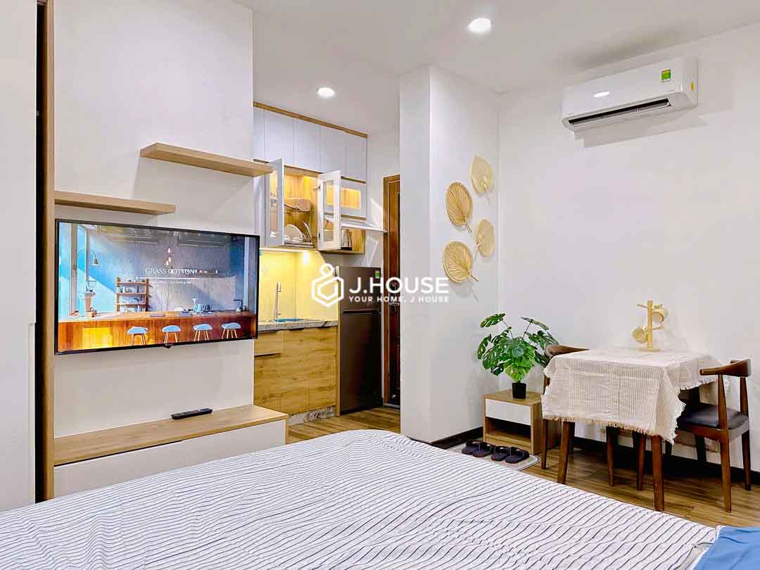 Modern Studio for Rent in Phu Nhuan - Riverside House-8