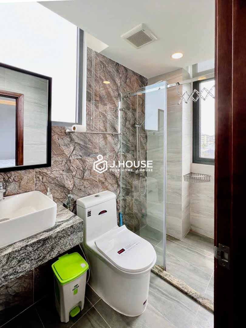 Modern Studio for Rent in Phu Nhuan - Riverside House-9