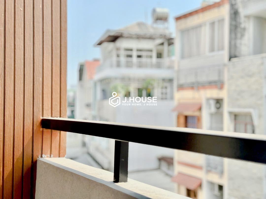 Modern Studio with Balcony for Rent at ACE Phu Nhuan-4