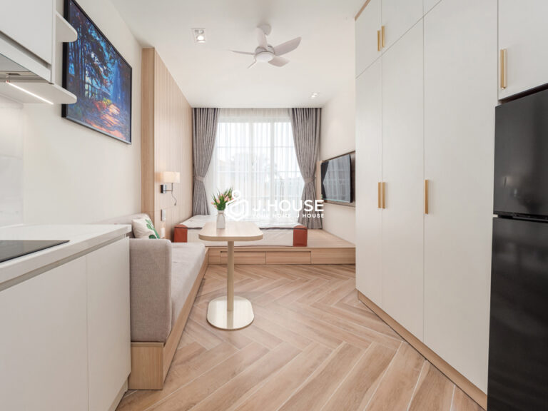 Modern Studio with Large Window in Thao Dien District 2 -The Family