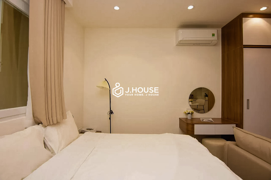 Modern Studio with Pool Access & Car Parking Chowa Home Thao Dien-1