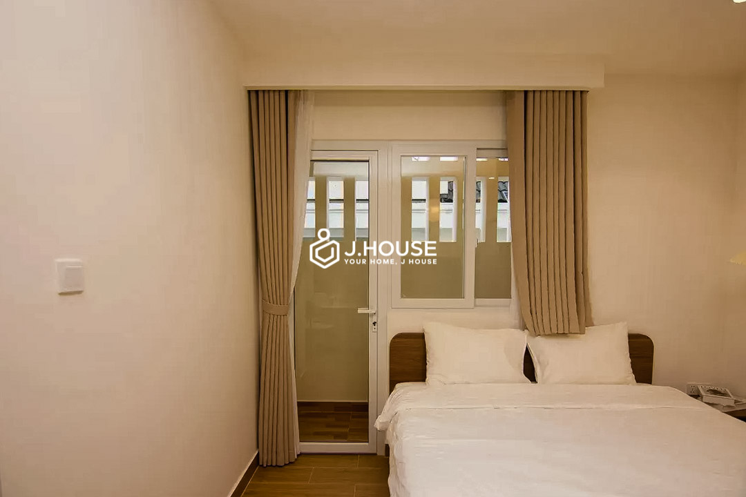 Modern Studio with Pool Access & Car Parking Chowa Home Thao Dien-4