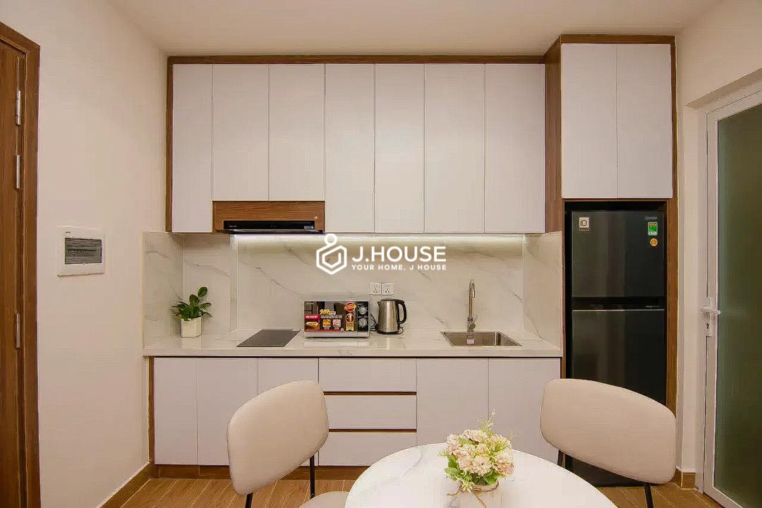 Modern Studio with Pool Access & Car Parking Chowa Home Thao Dien-6