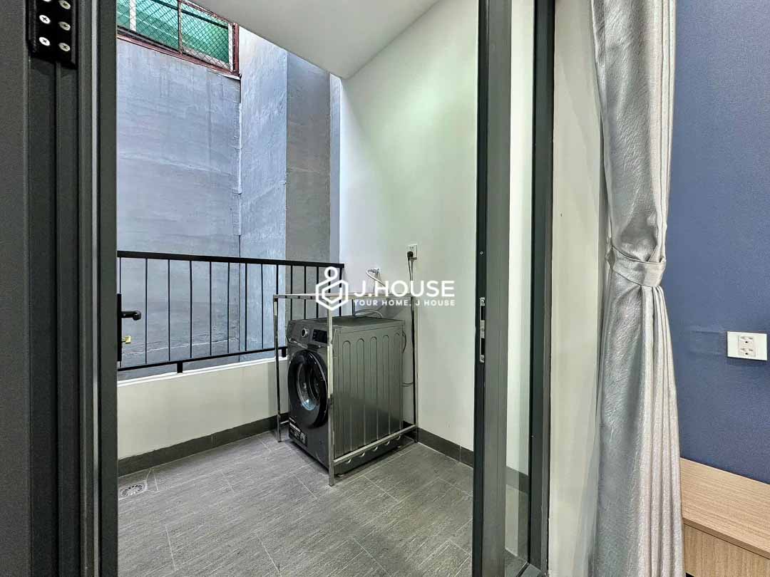 Modern Studio with Private Laundry & Skywell Balcony - ACE Phu Nhuan-10