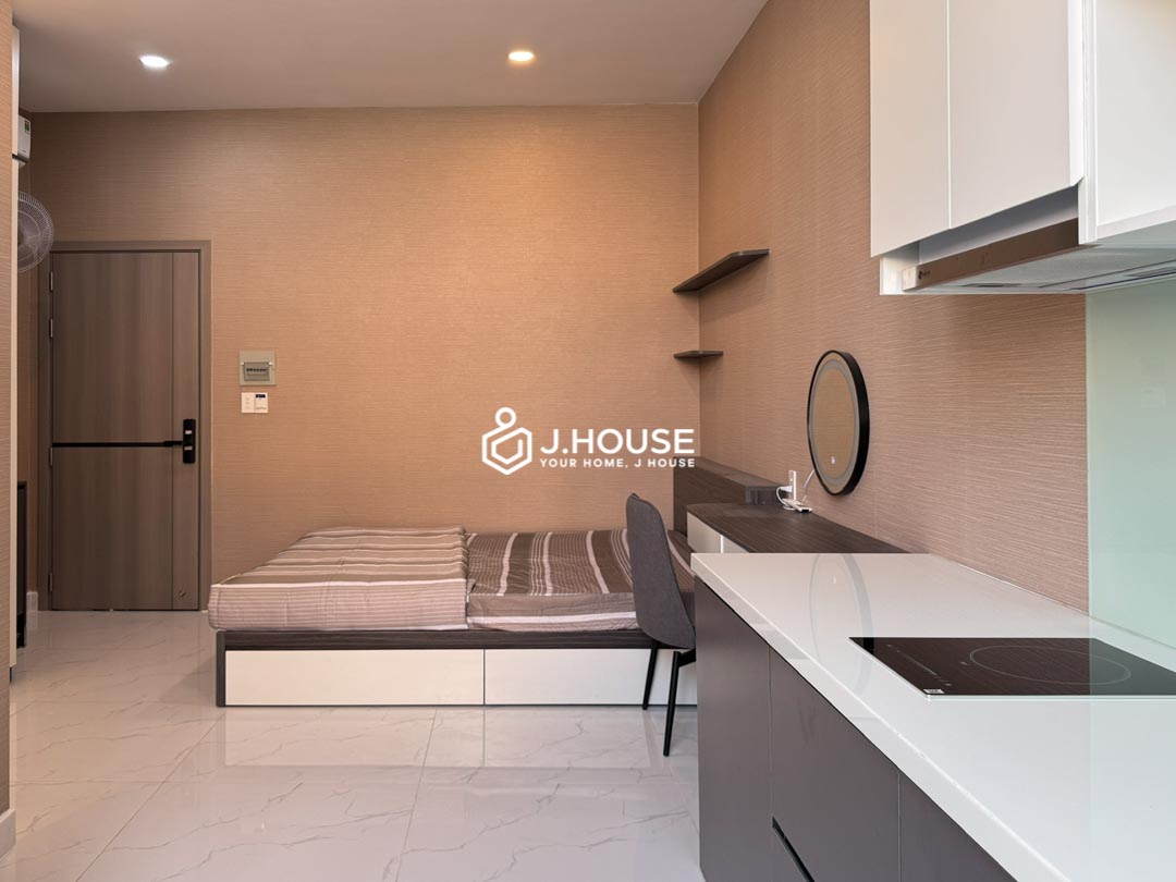 Modern Studio with Private Washer and Window - Nam Bo Apartment-0