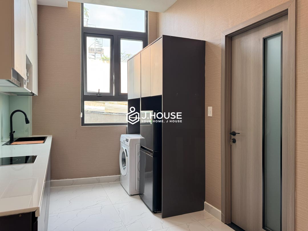 Modern Studio with Private Washer and Window - Nam Bo Apartment-4