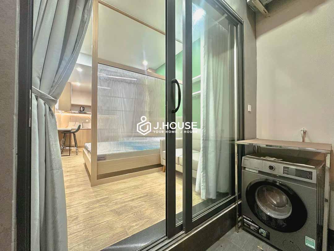 Modern Studio with Private Washing Machine - QK District 1-8