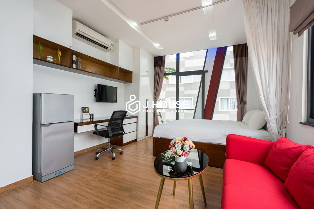 Modern apartment for rent with balcony at The Garden District 3, HCM