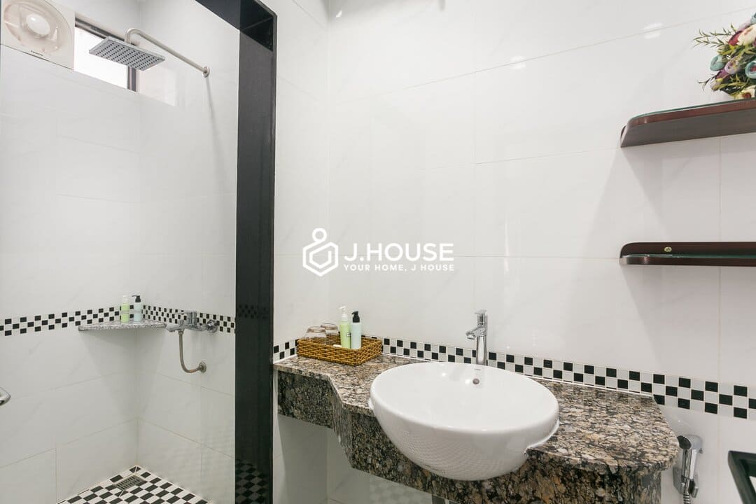 Modern apartment for rent with balcony at The Garden District 3, HCM