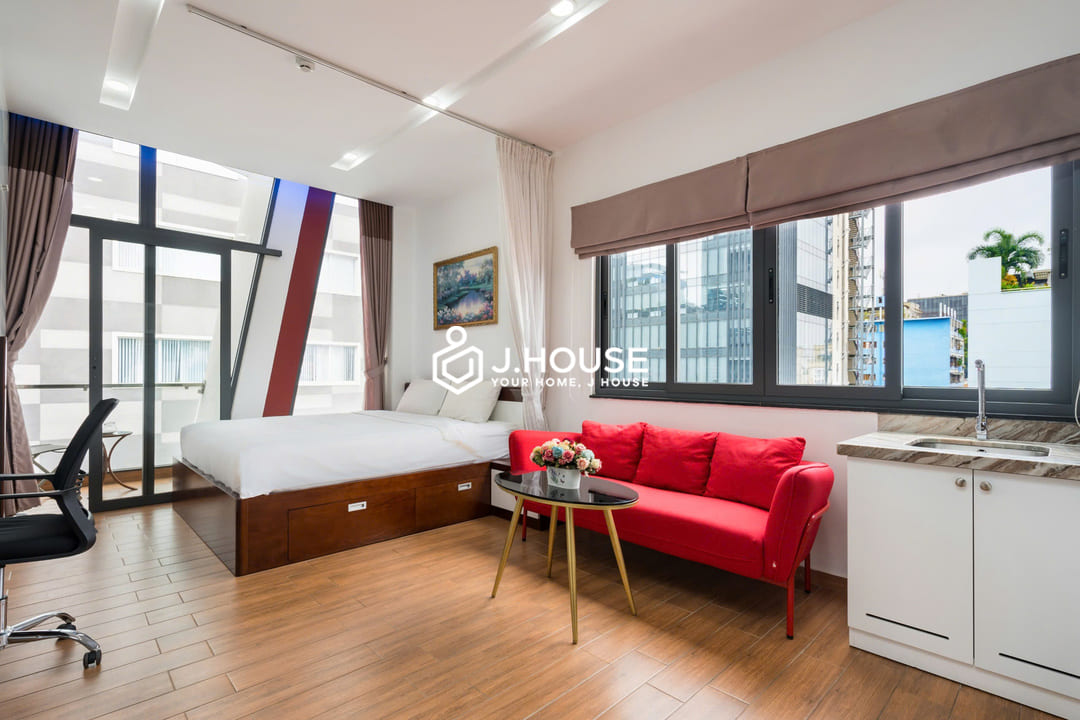 Modern apartment for rent with balcony at The Garden District 3, HCM