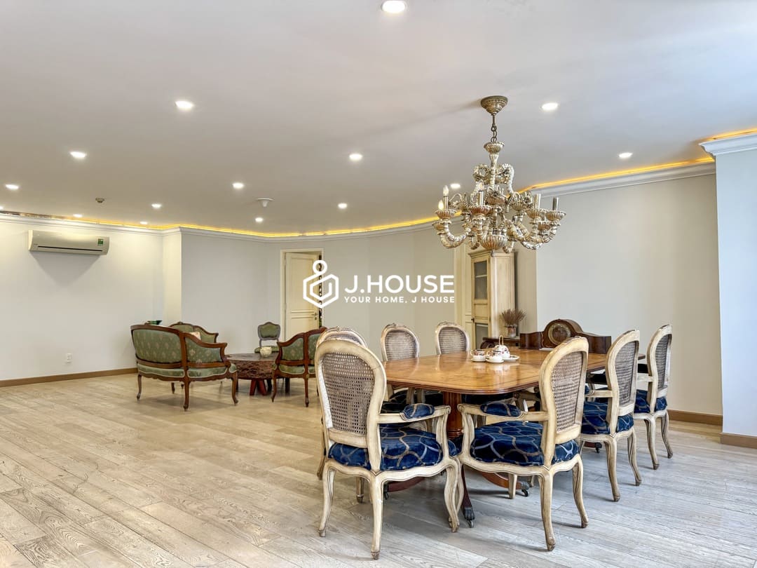 Penthouse BMC Tower for rent in District 1, HCM- 2 br apartment