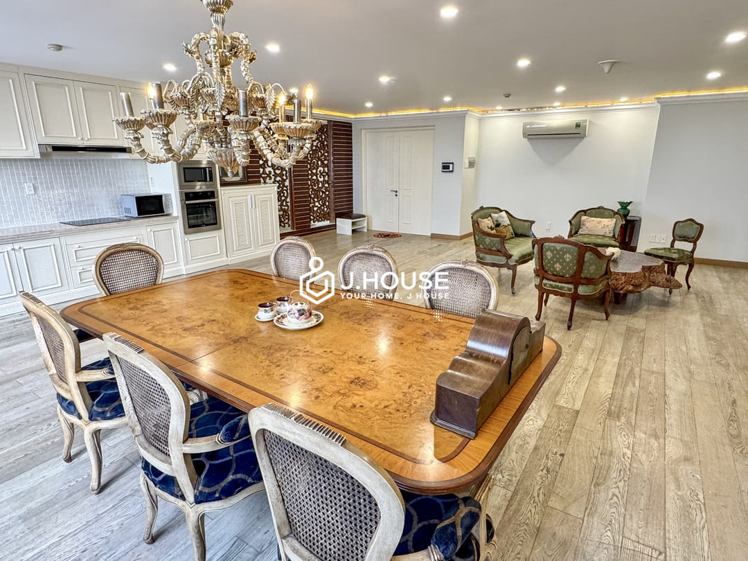 Penthouse BMC Tower for rent in District 1, HCM- 2 br apartment