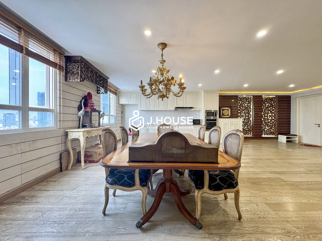 Penthouse BMC Tower for rent in District 1, HCM- 2 br apartment