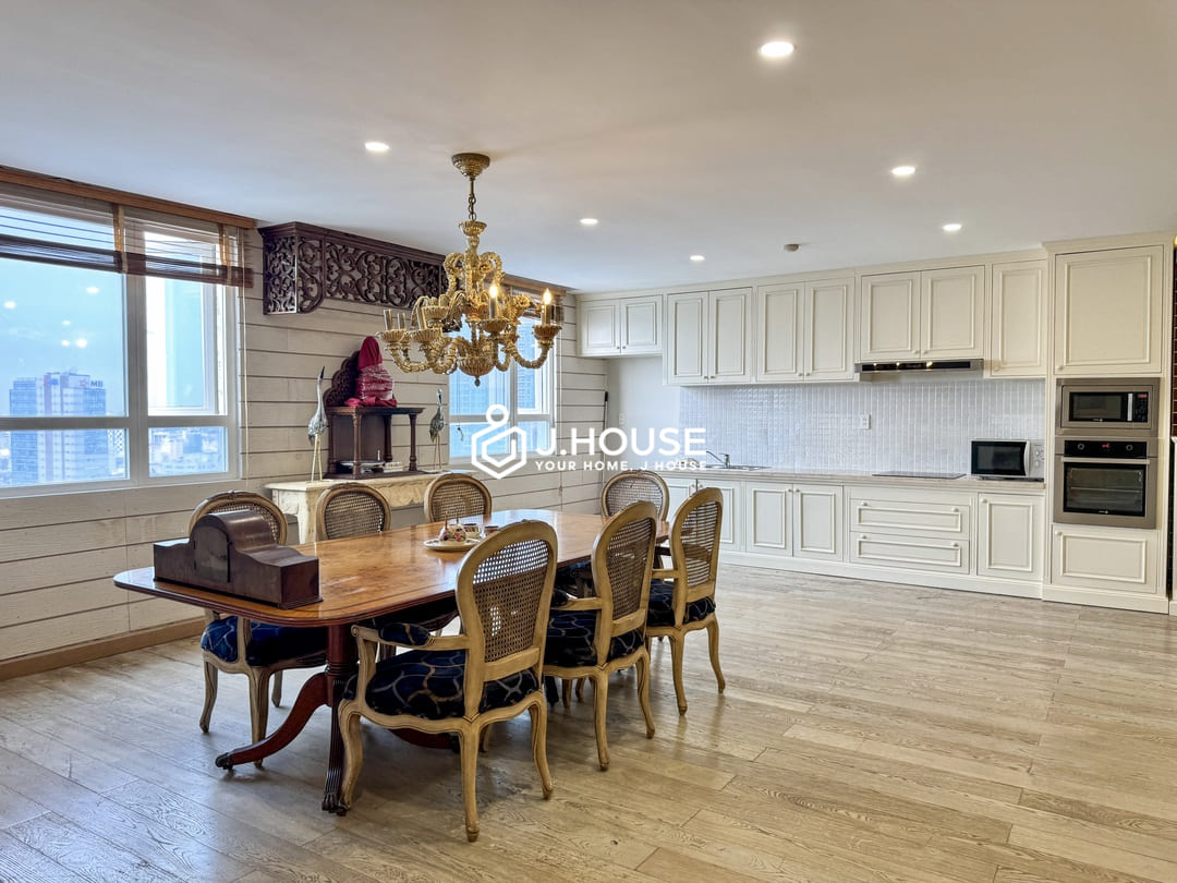 Penthouse BMC Tower for rent in District 1, HCM- 2 br apartment