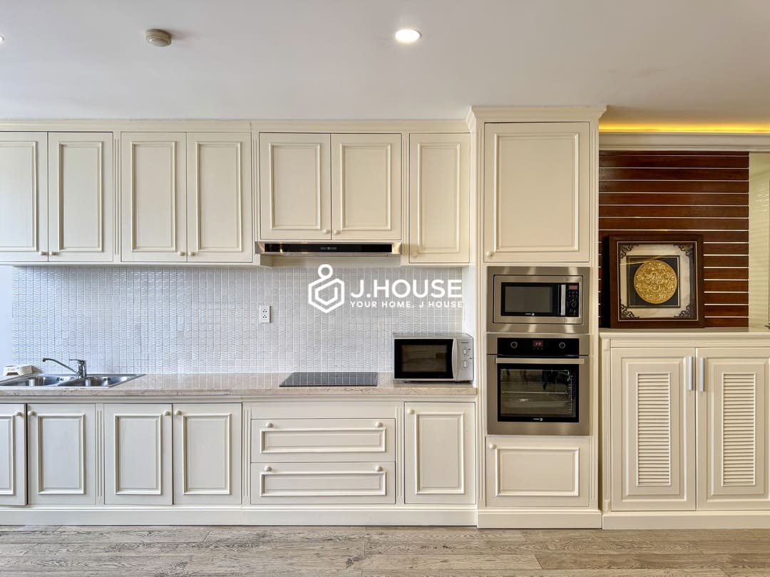 Penthouse BMC Tower for rent in District 1, HCM- 2 br apartment