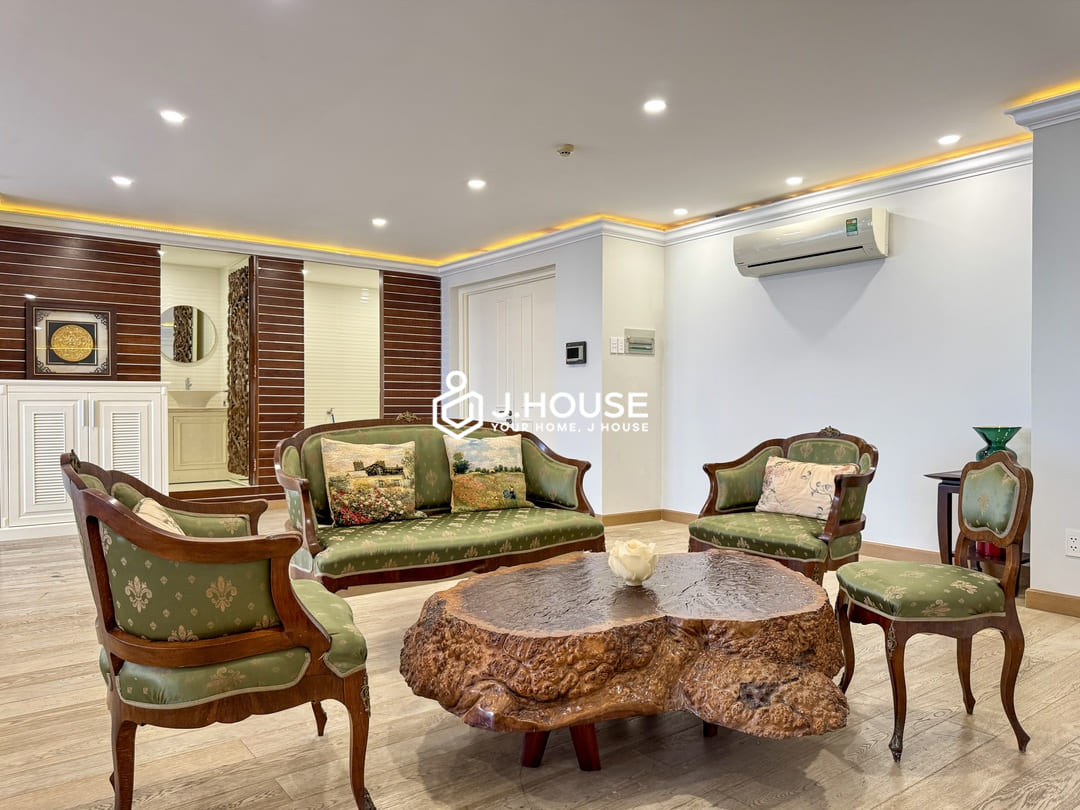 Penthouse BMC Tower for rent in District 1, HCM- 2 br apartment