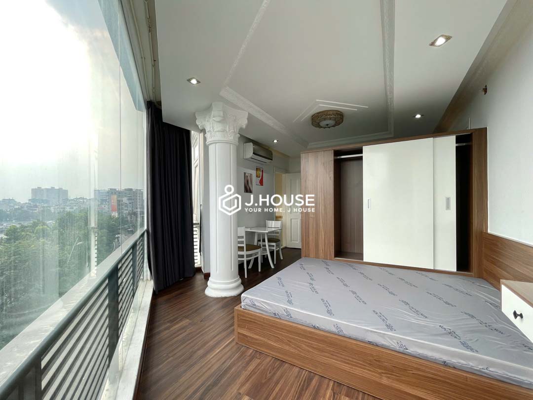 Phu Nhuan Studio for Rent with Canal View & Private Laundry - DQ Home-0