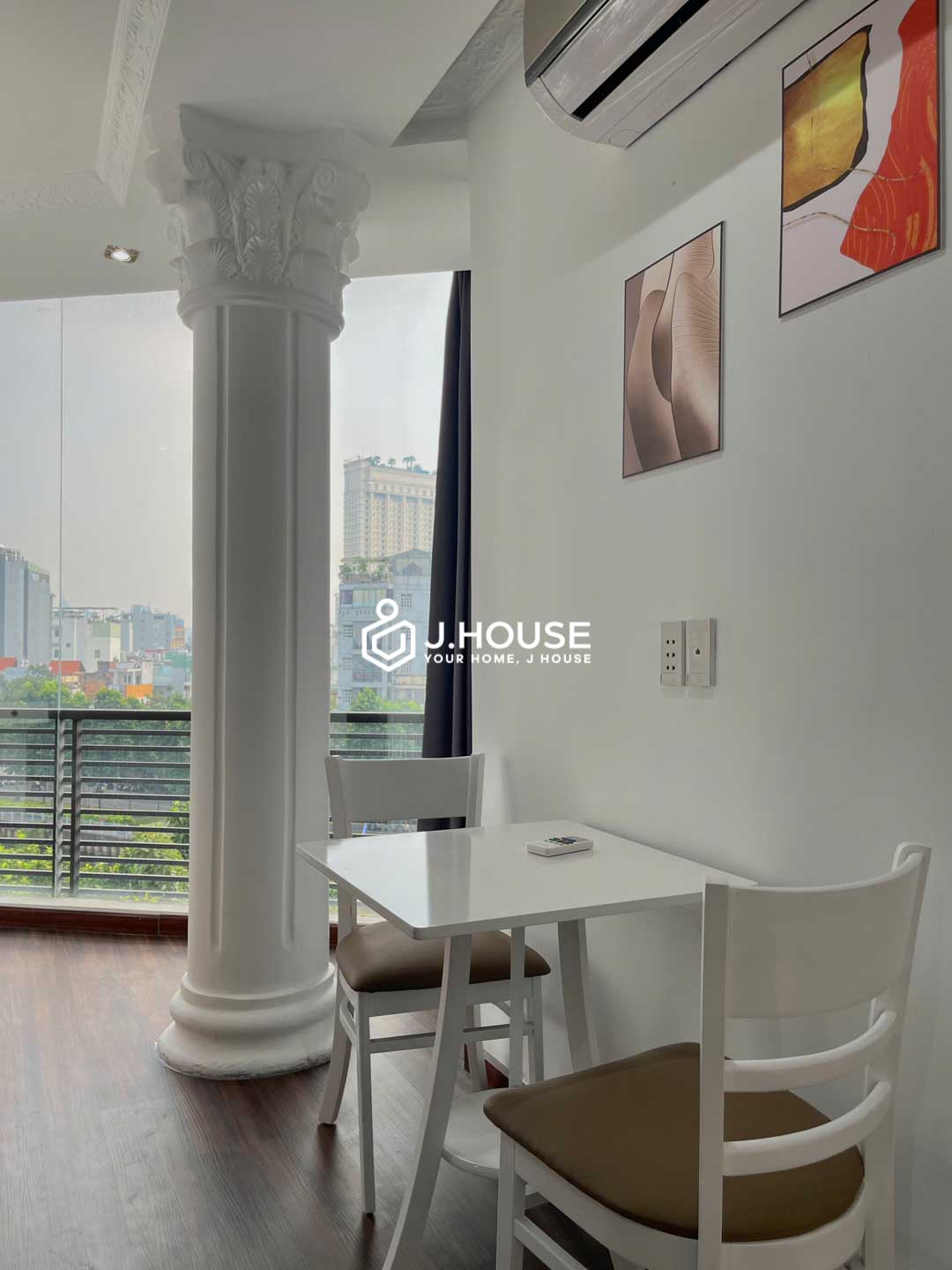 Phu Nhuan Studio for Rent with Canal View & Private Laundry - DQ Home-6