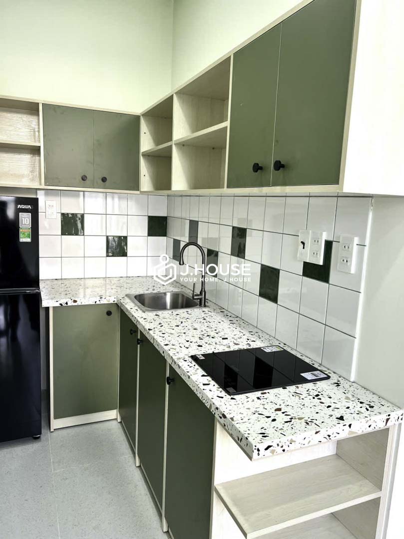 Refreshing Green Studio for Rent in District 5 Homes Sense-10