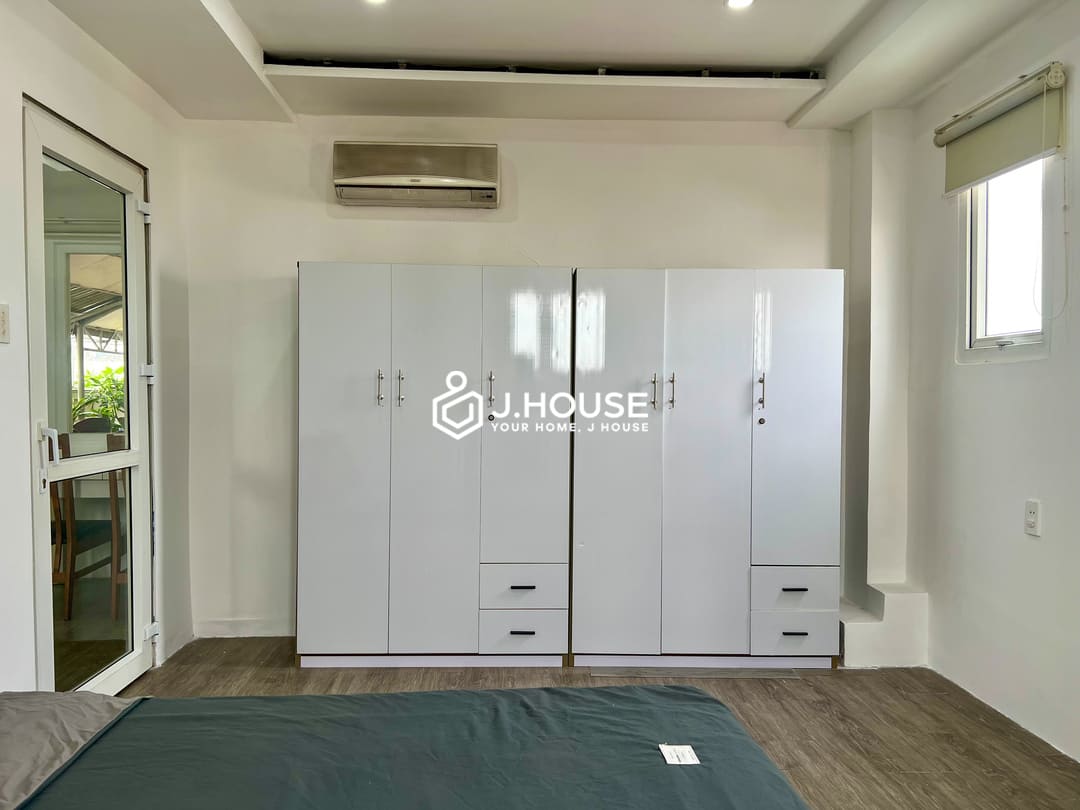 Rent 1br rooftop apartment at Lotus Apartment Thao Dien, HCMC