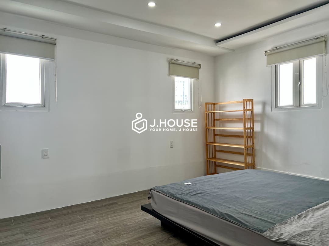 Rent 1br rooftop apartment at Lotus Apartment Thao Dien, HCMC