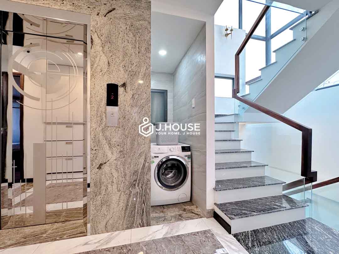 Riverside House Building Apartment for rent-10