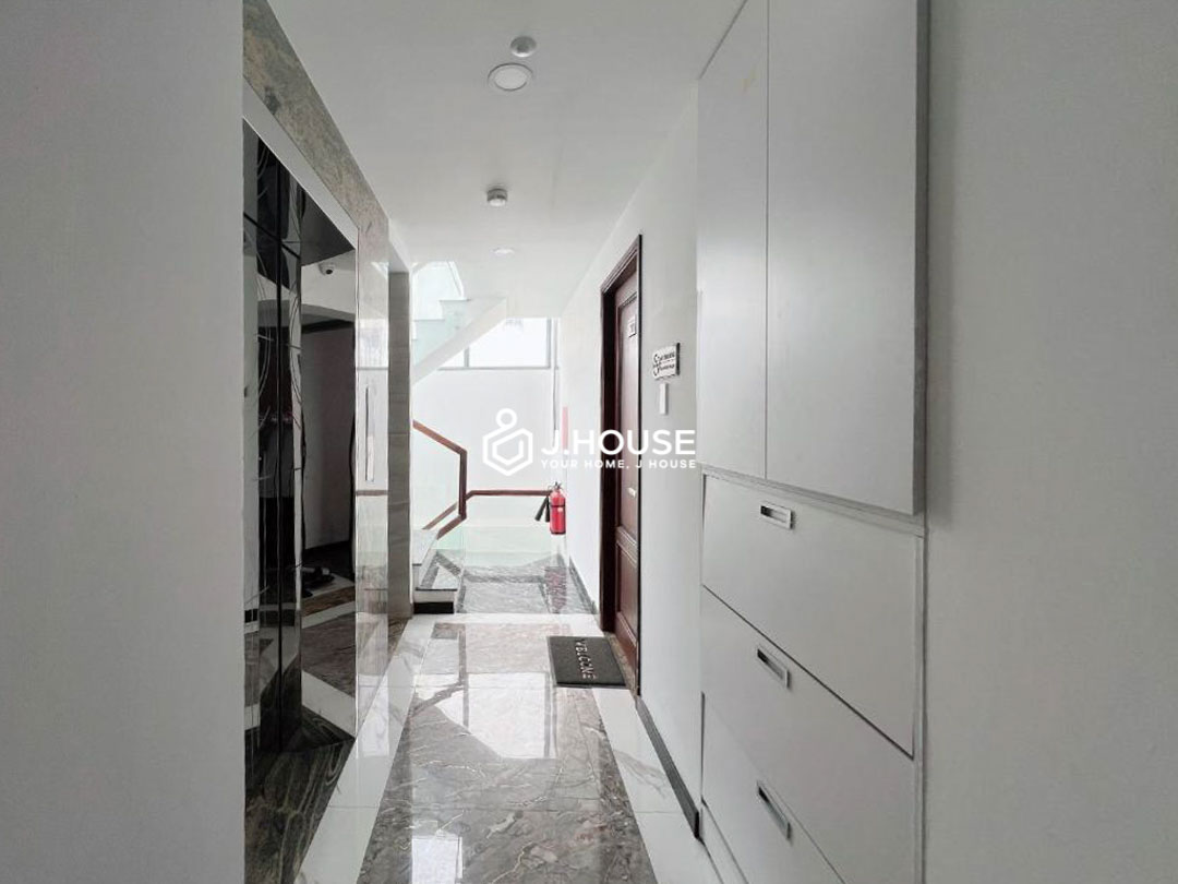 Riverside House Building Apartment for rent-6