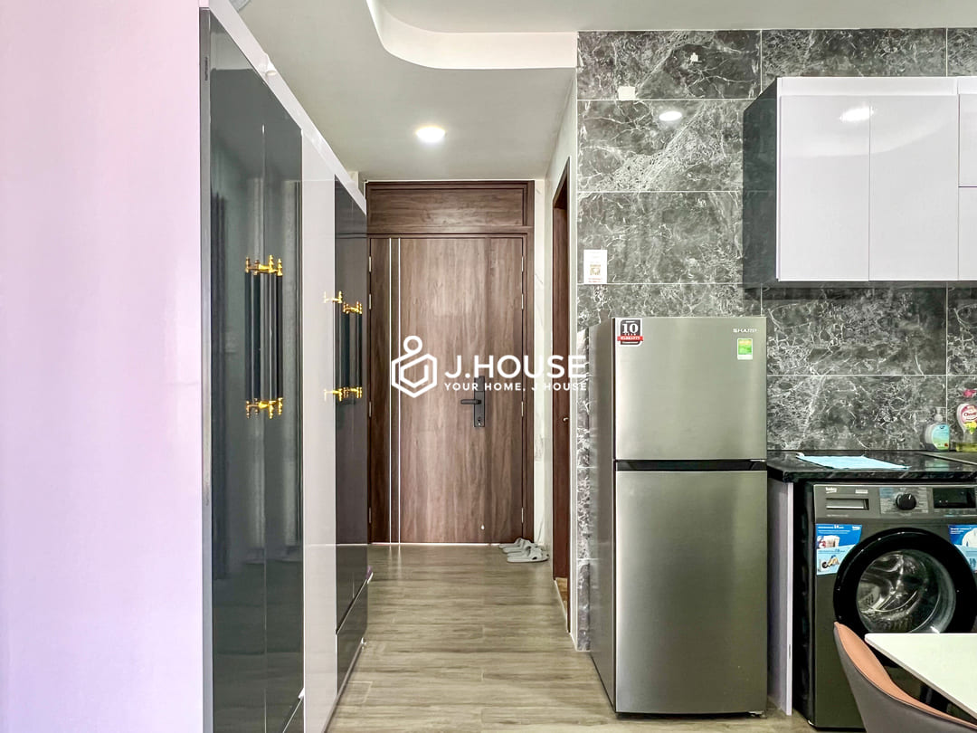 Roofftop 1br apartment at HanLong Apartment, District 1, HCMC-6