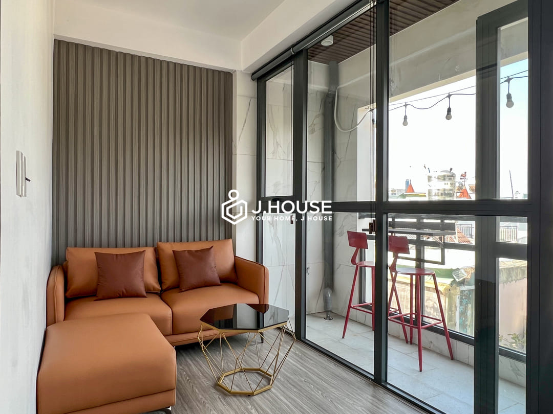 Roofftop 1br apartment at HanLong Apartment, District 1, HCMC