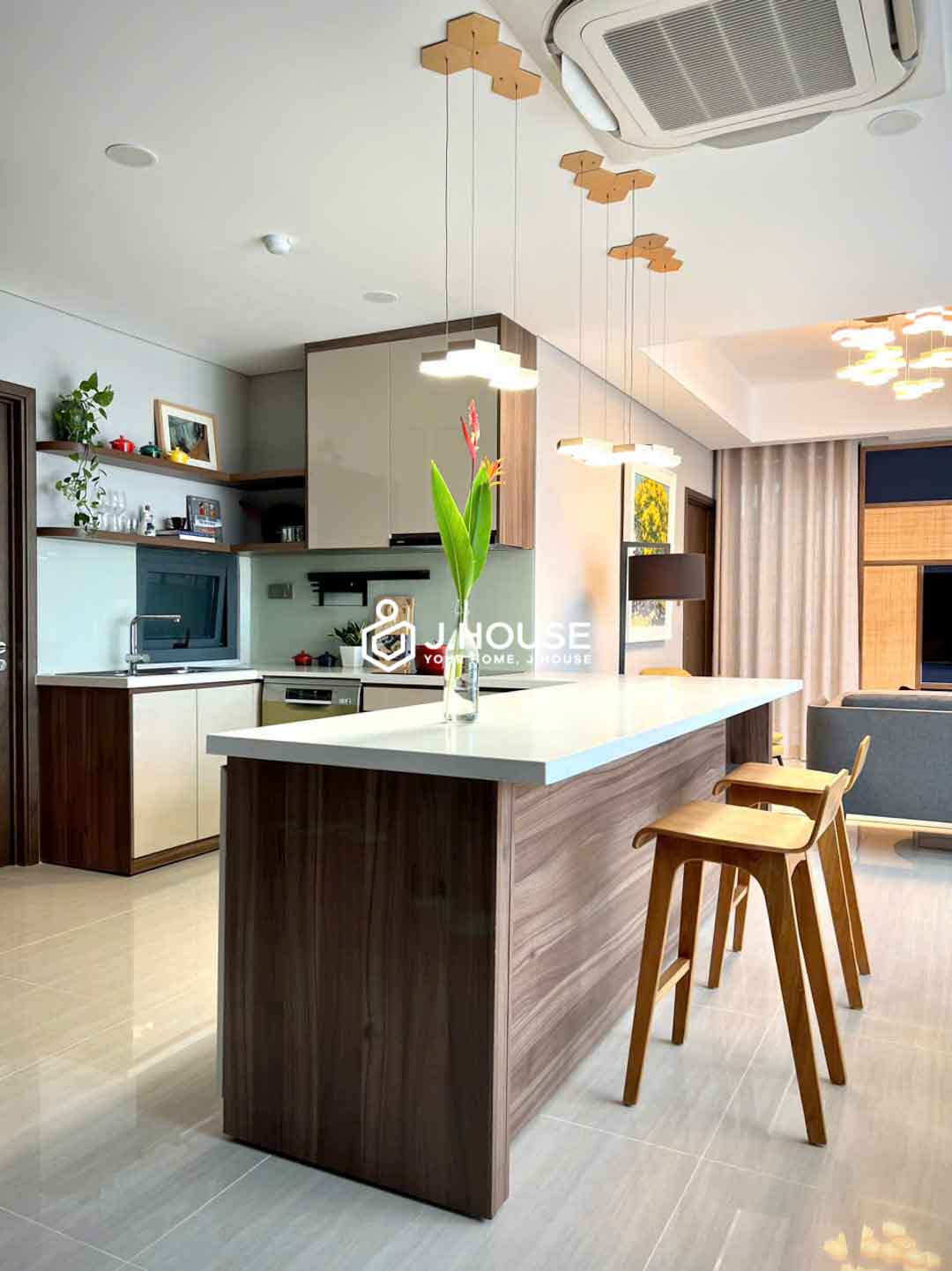 Spacious 3-Bedroom Serviced Apartment in D2 at Luxone Little Thao Dien-18